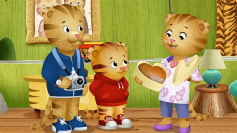Watch Daniel Tiger's Neighborhood Videos | PBS KIDS