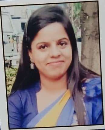 See Tutor Profile of Sarita Roy