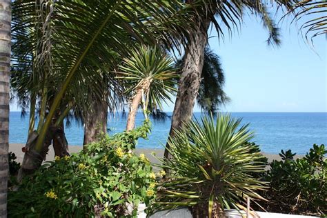 Plateau-Caillou Holiday Rentals & Homes - Plateau-Caillou, Saint Paul ...