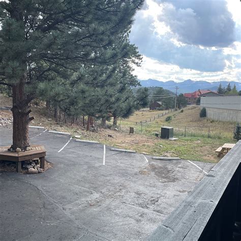 TRAILBORN ROCKY MOUNTAIN OUTPOST (Estes Park) - Hotel Reviews, Photos ...