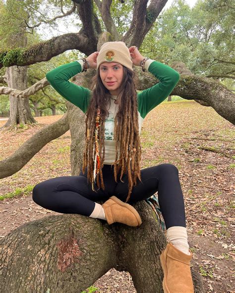 Zara Dar Onlyfans Leaked