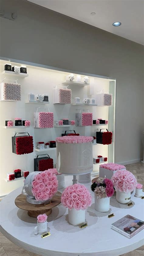 Pin by Briella on dream apartment in 2025 | Flower shop design, Flower box gift, Venus roses