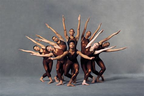 Amazing group shot | Dance picture poses, Contemporary dance, Dance ...