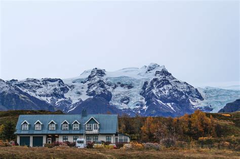 Moving to Iceland? This is how much it will cost you