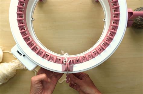 How to Thread A Sentro Knitting Machine 的图像结果