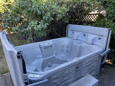 ECOSPA 4 Person Hot Tub - Hot Tub Insider