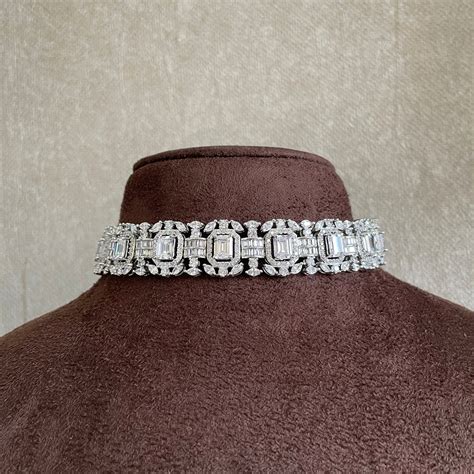 Ruth Diamond Choker – BLISSFUL