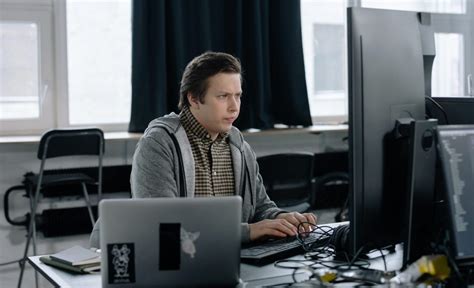 Image result for Pointers References Difference