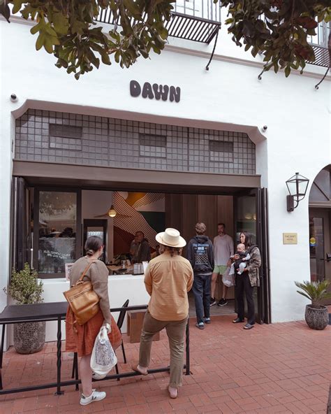 TOP 5 Santa Barbara Coffee Shops | Quality + Atmosphere • Abroad with Ash