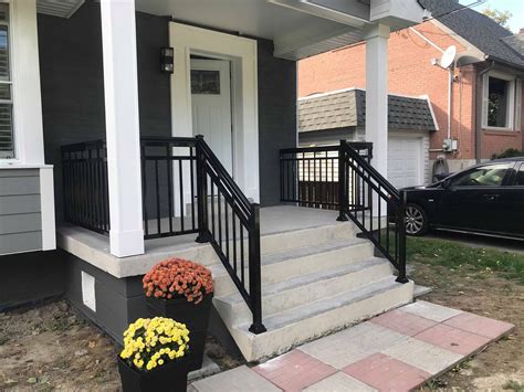 Front Porch Railings, Outdoor Stair Railing, Front Stairs, House Lift ...