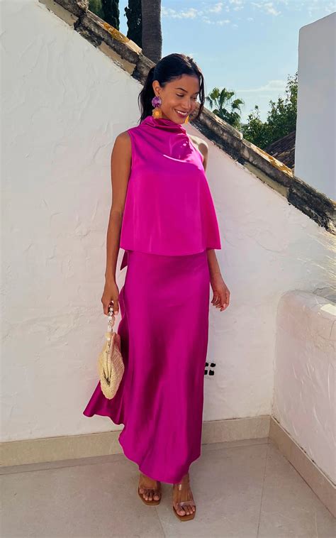 Buy Western Dresses, Tops , Bottoms For Women Online