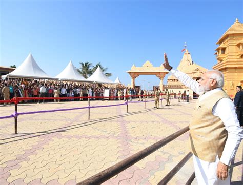 Gujarat: PM Modi visits Somnath Temple