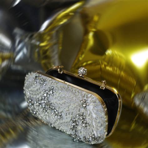 Be Chic - Exclusive Designer Clutches