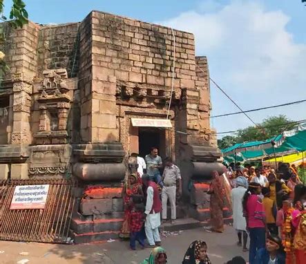 A goat fainted near the idol while reciting a mantra at the Mundeshwari ...