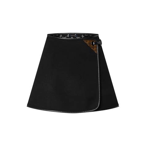 Fall-Winter 2025 Show - New | Louis Vuitton India