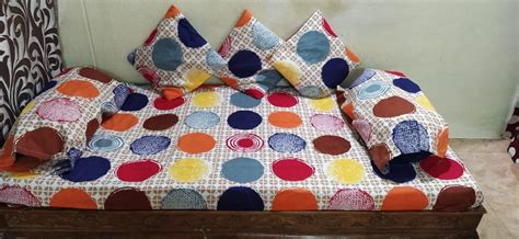 Homefab India Cotton 8 Piece Diwan Set - 3D Pattern, Multicolor, Polka ...