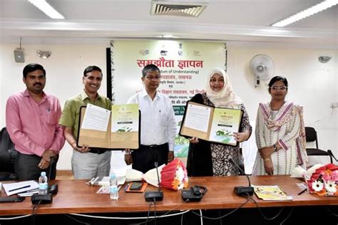 Press Release:Press Information Bureau