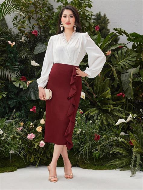 SHEIN Modely Gonna con balze e orlo arricciato, in colore rosso ...