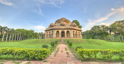 Lodhi Garden - Timings, Entry fee, Nearest metro station, location and ...