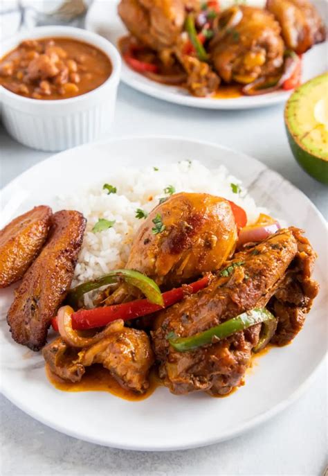 What is La Bandera? One of the must-try foods in Dominican Republic ...