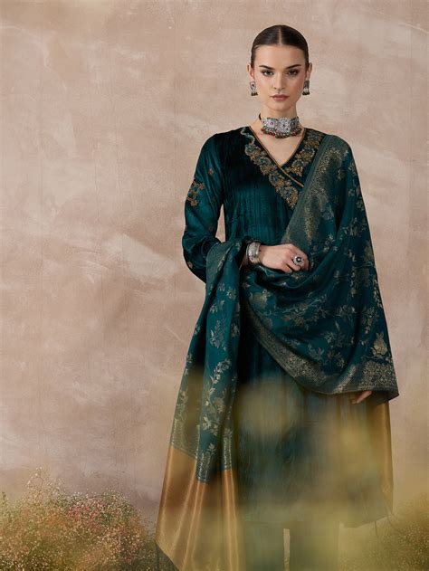 Ethnic wear for Women | Ethnic Dress Online Shopping- STADO