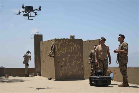 Navy Exercise 的图像结果