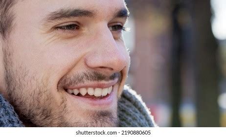 Generic Profile Man Smiling 的图像结果