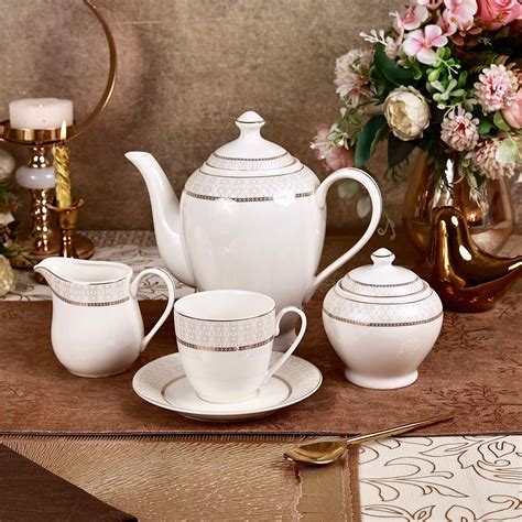 Windsor Gold 15 Pcs Tea Set – Vigneto