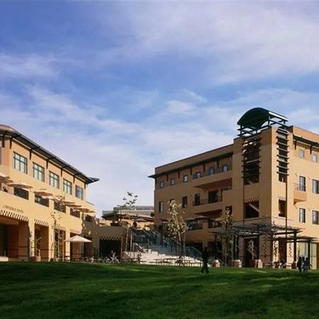 加州大学尔湾分校2021录取-加州大学欧文分校世界排名第几 - 美国留学百事通