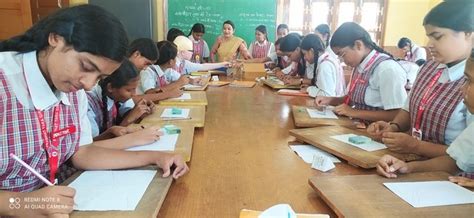 Science Lab - Prabhat Tara Girls' Senior Secondary +2 School, Muzaffarpur
