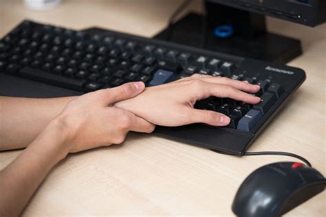 Hand Exercises for RSI 的图像结果