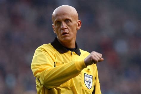 The most iconic football referees | FourFourTwo