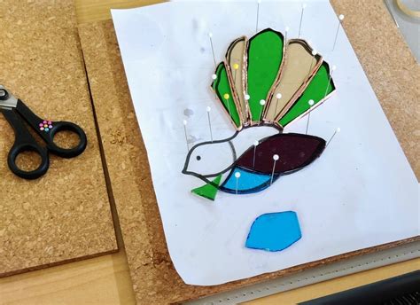 FULL - Stained Glass Ornament - Native Bird, Mapua, Nelson, 16 August ...