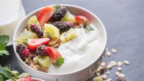 Nutritionist recommends 3 easy fermented foods for better gut health ...