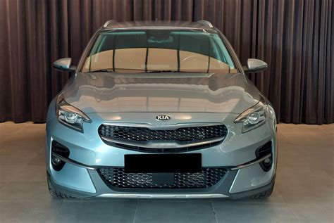 Аренда Kia Xceed Grey в Дубае - Внедорожник - Octane.Rent