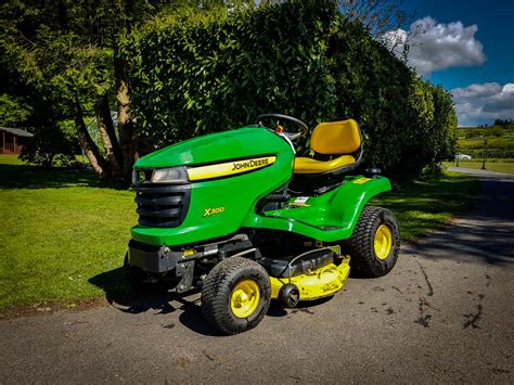 John Deere X300 Tractors at Charles Dunaway blog