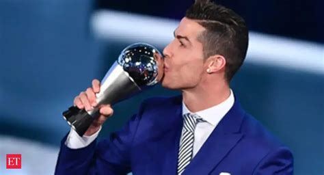 Cristiano Ronaldo wins FIFA's player of the year award - The Economic ...