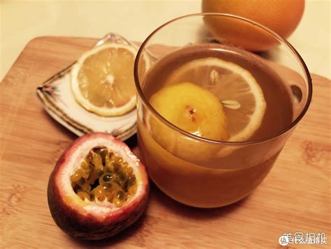 苹果汁怎么榨好喝简单（教你自制苹果汁，不氧化不发黑的秘诀！配酸奶，做夏日高颜值饮品） | 说明书网