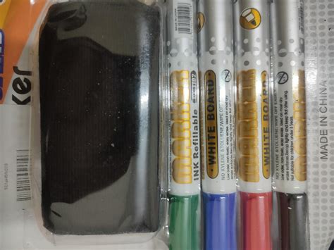 AccuPrints Whiteboard Markers | Set Of 4 Markers And 1 Duster | 4 ...