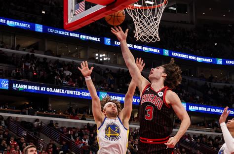 Why can't the Chicago Bulls finish at the rim?