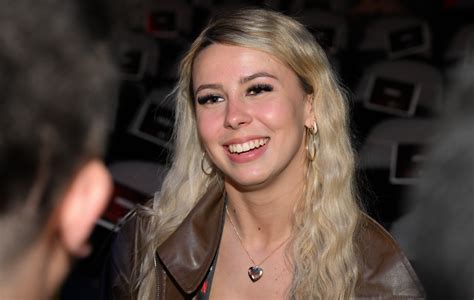 Viral DUI Hooters waitress compared herself to Hawk Tuah Girl