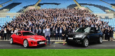 Jaguar Land Rover sees record intake of 600 graduates and apprentices ...