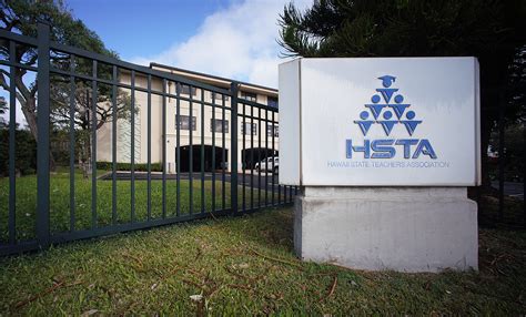 Hawaii Teacher Salaries Won't Change If New Contract Is Approved ...