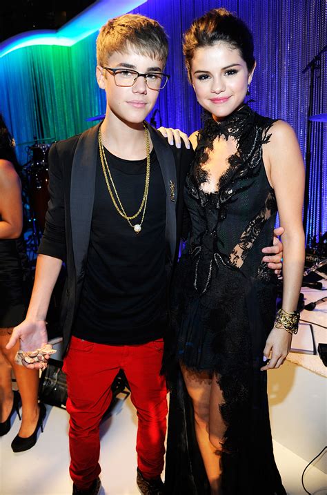 Justin Bieber Selena Gomez 2011