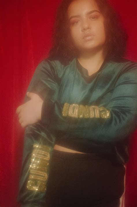 Suffragette Sweatshirt – gundistudios