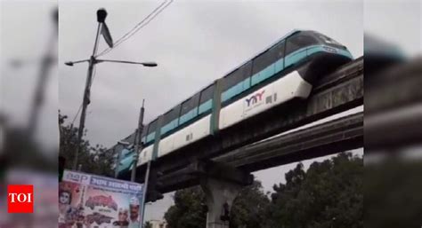 Mumbai Monorail: Mumbai: Monorail services hit due to snag, cable ...