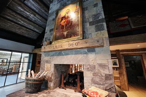 A look inside Glenn Beck's rural Idaho ranch house – Deseret News