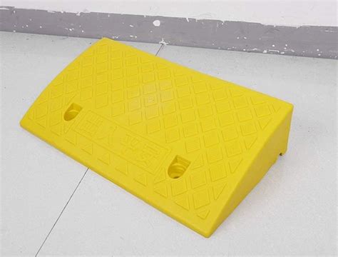 Buy BOCbco Ramps Plastic Kerb Ramps Outdoor Water-Proof Uphill Slope ...