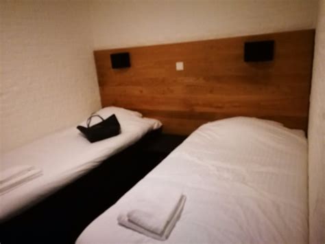 ISELMAR SPORTHOTEL & PARTYKASTEEL (Lemmer) - Hotel Reviews, Photos ...