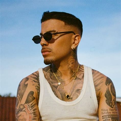 KHÉ? (PART. ROMEO SANTOS) (Lyrics in English) - Rauw Alejandro